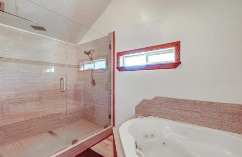 Scenic Flagstaff Home with Hot Tub and Mountain Views - Foto 14