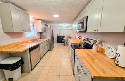 Apartment in Privet House Walk Distance To Beach - Foto 8