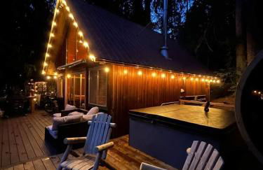 Luna's A-Frame - River & Spa - Foto 1