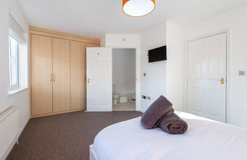 City centre 4 Bed house FREE parking walk to town - Foto 16