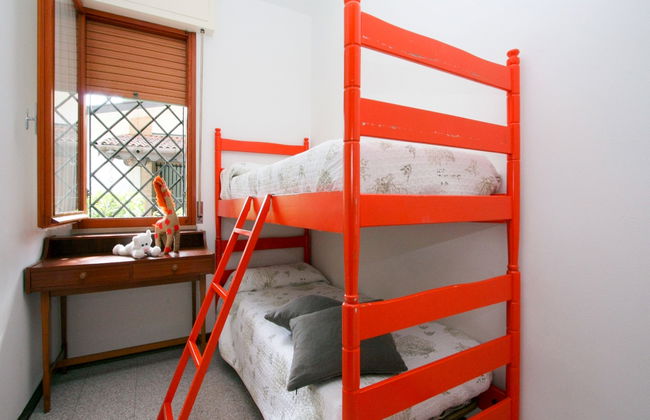 3 bedroom House in Lignano Sabbiadoro with garden and terrace - Photo 6