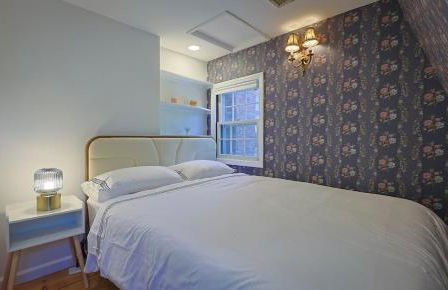 Long Island Nature Retreat with Peloton with Shared Pool - Foto 11