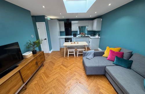 Streatham House - 2 Bedroom - Sleeps 6 - Free WiFi - Foto 7