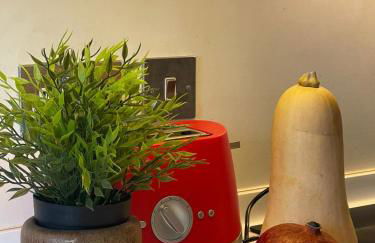 Canal-Side Boutique Apartment - Foto 15