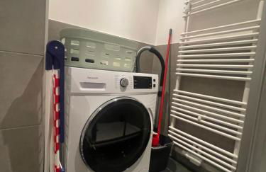 LIGHTPLACE • Größere Gruppen • 4 Einzelzimmer • Boxspring • Smart TV • Biergarten • Restaurant - Foto 2