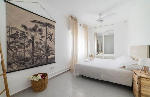 Chalet con piscina en entorno idílico - Foto 2