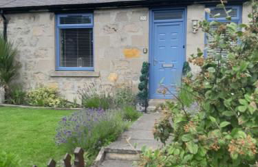 WELCOMEHOUSE close to east beach, shops, restaurants and RAF base - Foto 2