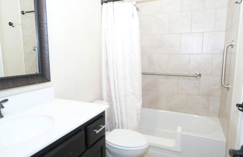 Beautiful home next to PGA guest suite Frisco - Photo 30