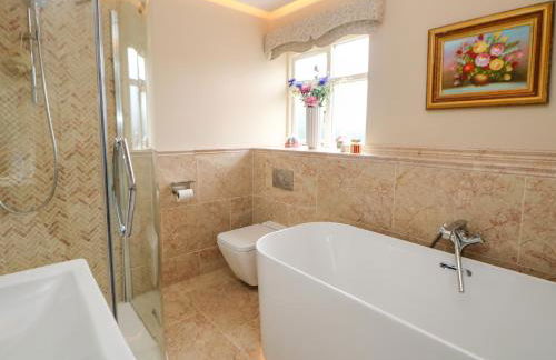 The Old Coach House - Foto 24