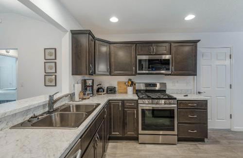 5049 Z6 VILLAGE OF MARSH BEND by REMAX Premier - Foto 7