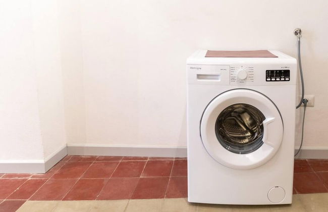 Welcomely - Xenia Boutique House 2 - Photo 9