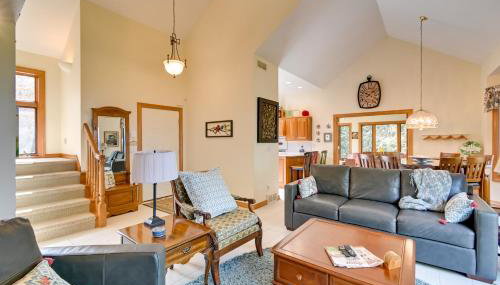 Sturgeon Bay Hideaway with Direct Water Access! - Foto 5