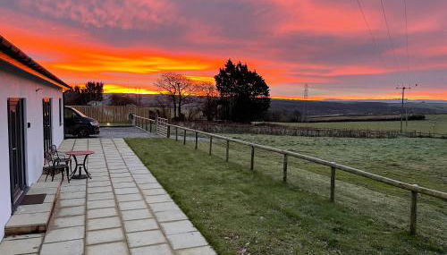 NEW! Country boutique escape . HOT TUB - Foto 5