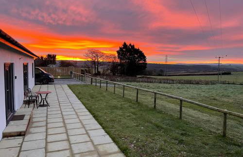 NEW! Country boutique escape . HOT TUB - Foto 5