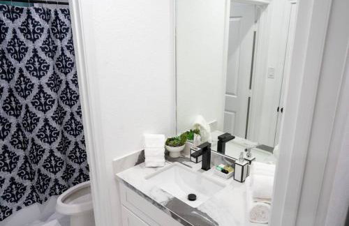 Houston Up Scale Abode - Foto 28