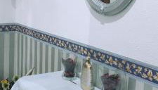 Modesto piso turístico - Photo 1