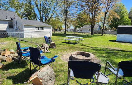 Cozy Neutral Farmhouse, Coffee provided, Relaxation optional - Foto 21