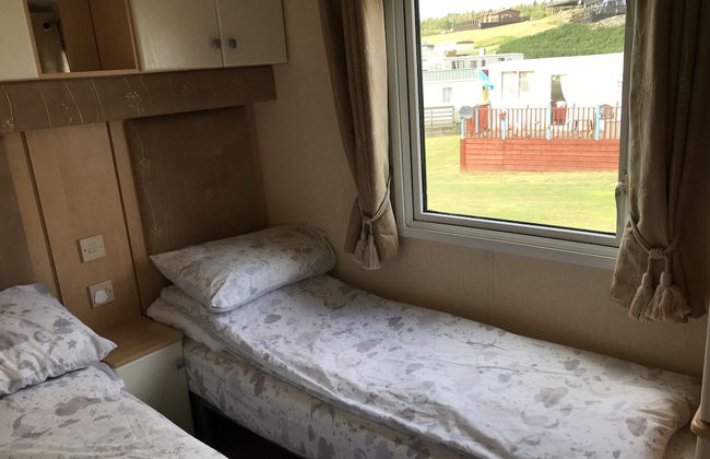 Three Lochs Holiday Caravan for Families & Couples - Photo 4