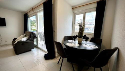 Luxury 2-Bed Marina Apartment - Foto 3