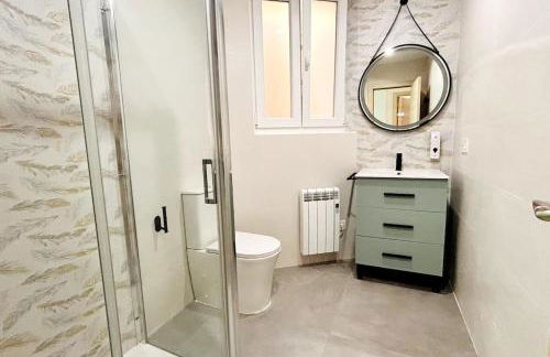 LUJO Proyector, Maquina Arcade, Wifi y patinetes - Foto 11