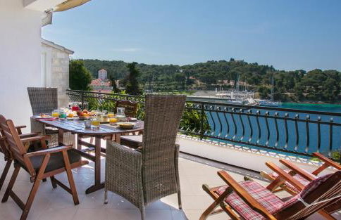 Golden view luxury apartment - Photo 13