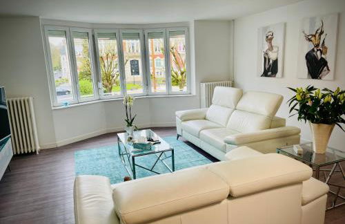 Suites Mana - Le Manaloft, Chic et moderne avec salle privée de Fitness en plein centre-ville de Rethel - Foto 22