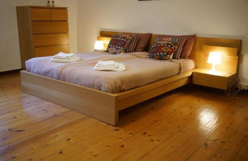 Stones and Pines - Foto 1