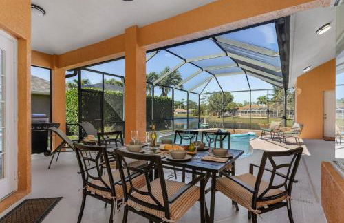 Lakeview Villa lovely pool home in gated community - Photo 4