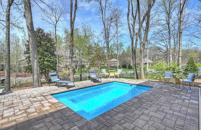 Porch Paradise by Avantstay New Pool, Firepit - Foto 1