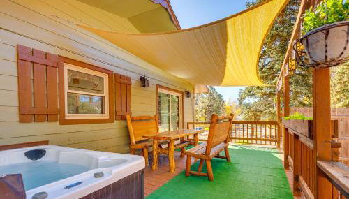 Peaceful Getaway with Private Hot Tub and Mtn Views! - Foto 2