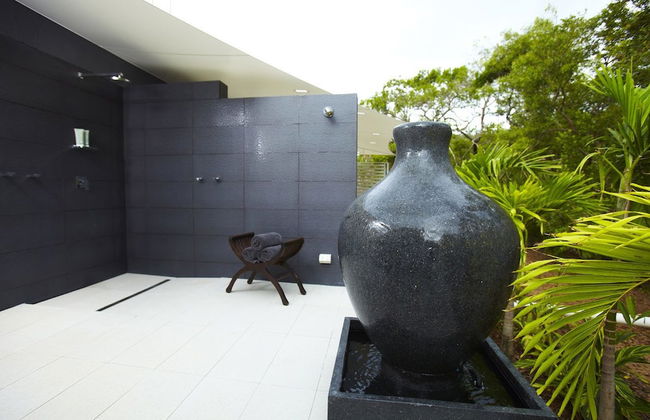 Essence Beachfront Retreat - Photo 14
