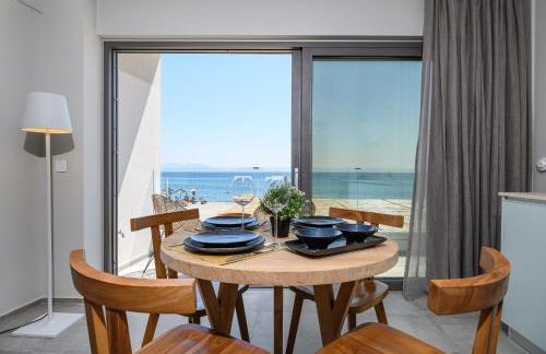 NOA BEACHFRONT SUITES - Foto 33