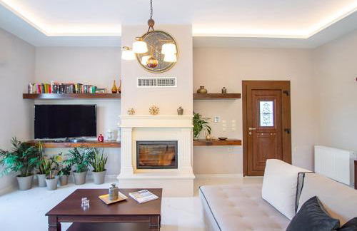 Zissis Villa & pool 5min drive to beach - Foto 4