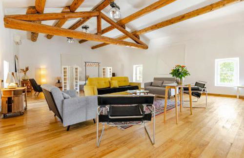 Gite dans un Mas Provençal avec Jacuzzi - Foto 14