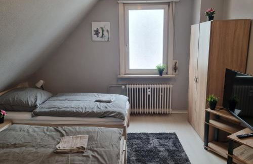 Komfortable Unterkunft mit 3 Schlafzimmern und guter Anbindung - Foto 1