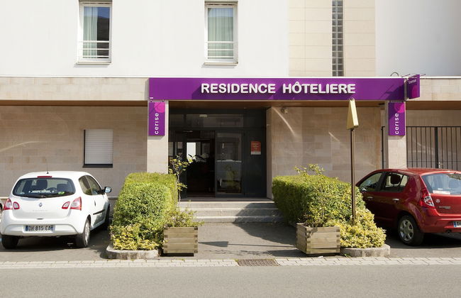 BRIT HOTEL Confort Lannion Centre Gare - Foto 2