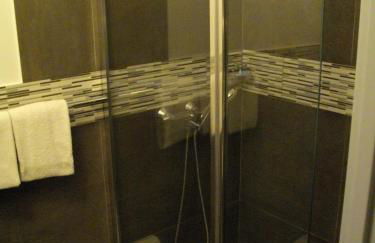 Appart'hotel Residella House Room & Kitchen Avignon Le Pontet - Foto 31