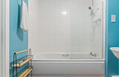 Tranquil Telford Retreat with 2 Bedrooms - Foto 33