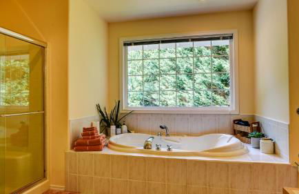 Riverside Bliss Cozy Beds, Fireplace and Gbit WiFi - Foto 34