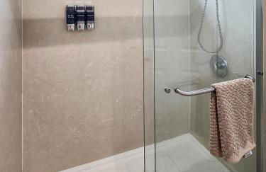 Downtown San Jose Priv Entry Priv Bath SJSU and AC - Foto 5