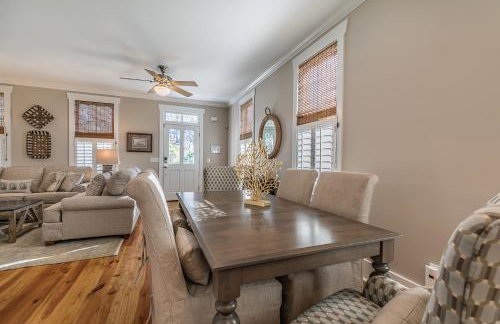 New Listing - Centrally located Beaufort home - Foto 18