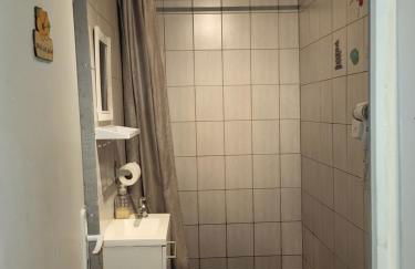 STUDIO ENTRE PARIS et DISNEY 2 - Foto 2