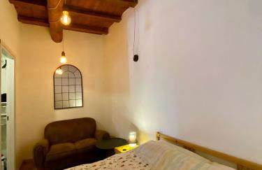 Ruti's House - Monolocale con travi a vista vicino Malpensa e Milano Rho Fiera - Photo 23