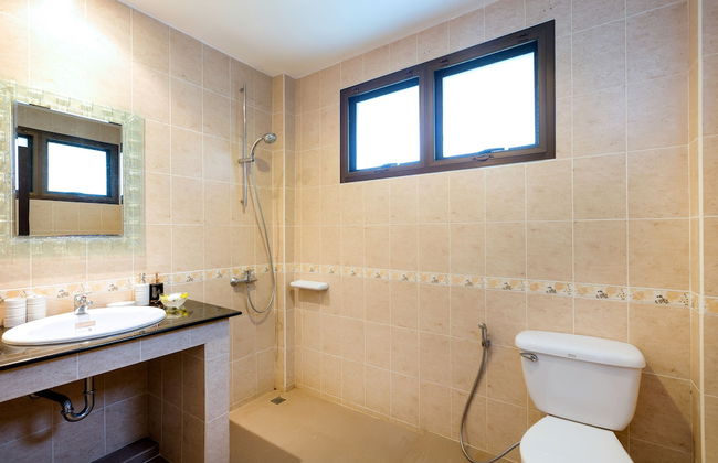 Karon Beach Pool Villa - Foto 70