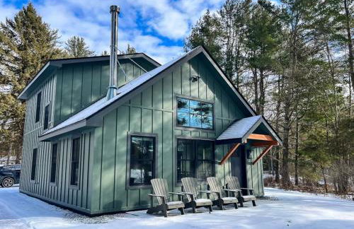 Lakefront Cabin with Private Dock Kenoza Den - Foto 21