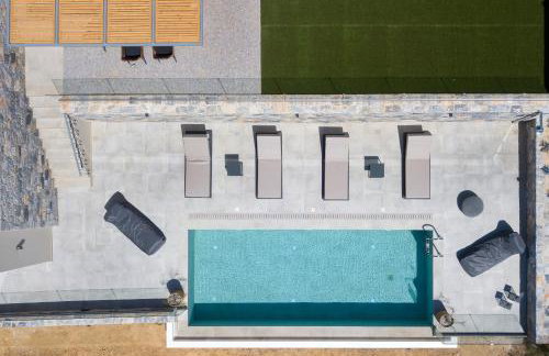 Eforasis Villas, with Heated Spa Whirlpool, by ThinkVilla - Foto 27