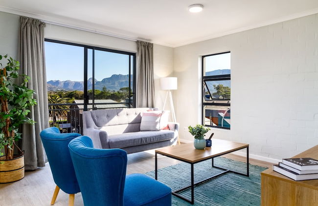 WINK Eaton Square - Photo 17