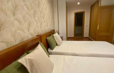 El palacio de Juana - Photo 10