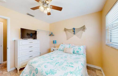 Tropical Haven Retreat 4 Beds 3 Baths Ultimate Family Vacation - Foto 17