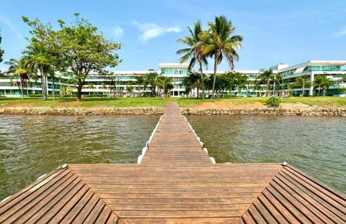 Casa Ipê - Beira lago- Lake View - Foto 14